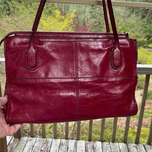 Hobo handbag